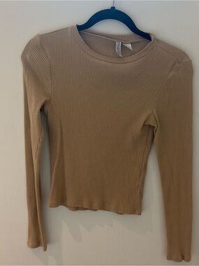 H&M Ribbed Long-Sleeve Crewneck Top - Tan